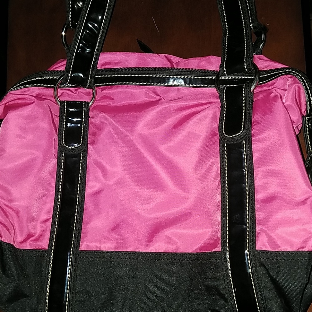 NWOT Emma Q Purse